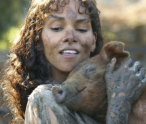 Halle Berry, Błotko, Prosiaczek