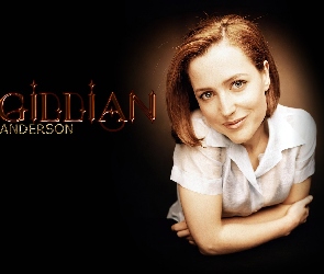 Gillian Anderson