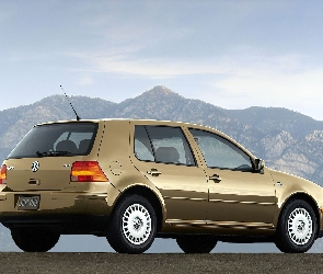 Volkswagen Golf 4, Złoty