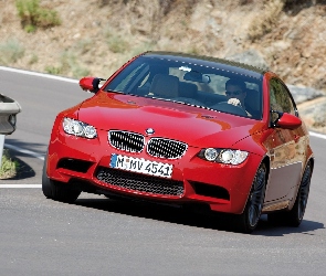 BMW M3 Coupe, Zakręt