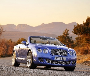 Bentley Continental GTC, Błękitny
