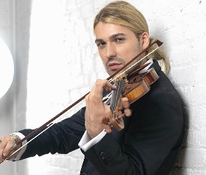 Muzyk, David Garrett