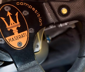 Maserati MC12, Kierownica