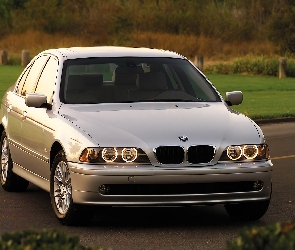 Srebrne, E39, BMW 5