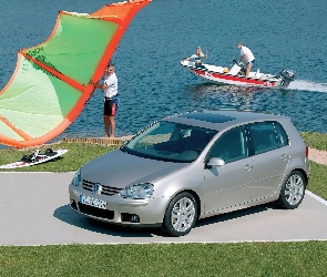 Motorówka, Volkswagen Golf 5