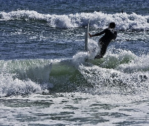 Morze, Fale, Surfing