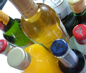 Smirnoff, Alkohol, Butelki