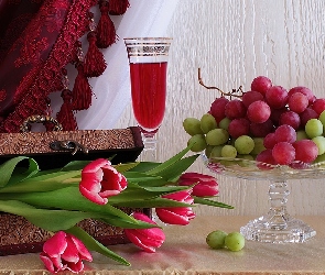 Winogrona, Wino, Kuferek, Tulipany