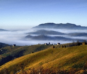 Pola, Mgła, Góry