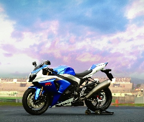 Niebo, Suzuki GSX R 1000, Plac