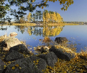 Jesień, Kamienie, Jezioro