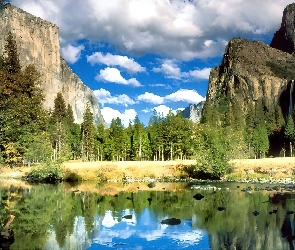 Góry, Park Narodowy Yosemite, Stany Zjednoczone, Stan Kalifornia