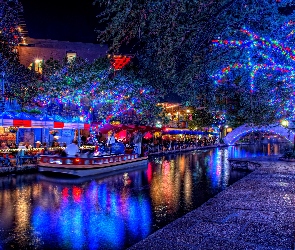 Stany Zjednoczone, San Antonio, San Antonio River Walk, Teksas, Domy, Lampki, Rzeka, River Walk, Kolorowe, Park