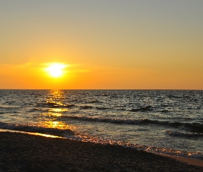 Zachód Słońca, Morze
