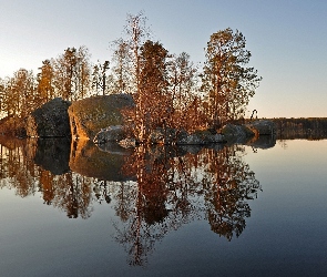 Jezioro, Drzewa, Skały