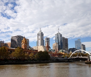Melbourne, Wieżowce, Miasto