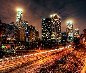 Miasto, Ulica, Noc