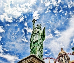 Jork, Nowy, Statua, Wolności
