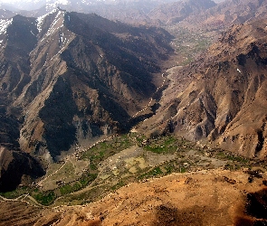 Góry, Afganistan, Dolina