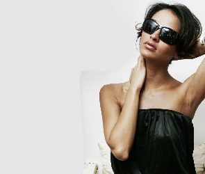 Ciemne, Okulary, Leila Ben Khalifa
