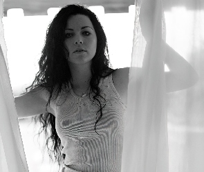 Amy Lee, długie włosy