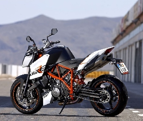 KTM 990 Super Duke R