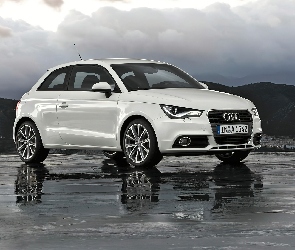 Audi A1, Białe