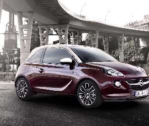 Bordowy, Most, Opel Adam