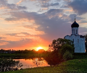 Rzeka, Zachód Słońca, Cerkiew