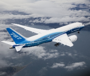Boeing 787, Chmury, Dreamliner