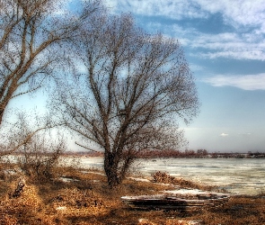 Drzewa, Chmury, Łódź, Zima, Rzeka