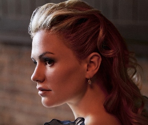 Anna Paquin