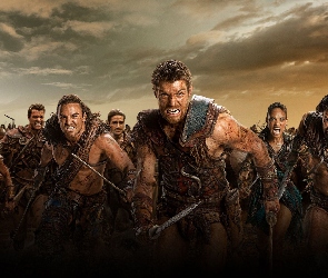 Liam McIntyre, Dustin Clare, Spartakus, Wojna potępionych