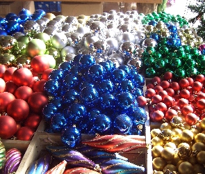 Kolorowe, Bombki