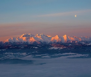 Góry, Księżyc, Ośnieżone