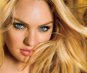 Candice Swanepoel, Blondynka, Twarz