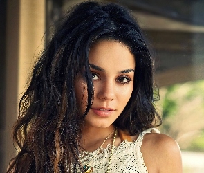 Vanessa Hudgens, Twarz