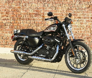 Harley Davidson Sportster XL883R, Czarny
