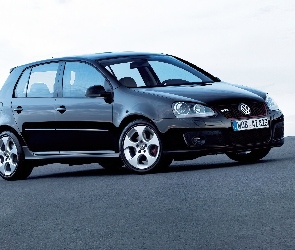 Czarny, Volkswagen Golf 5