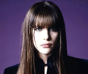 Liv Tyler, Buzia