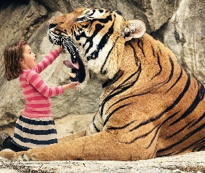 Dziewczynka, Tygrys