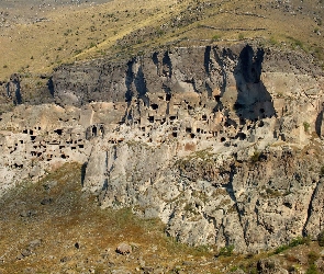 Skalne, Domy, Góry