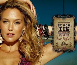 Blondynka, Kolczyki, Bar Refaeli