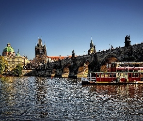 Rzeka, Praga, Most