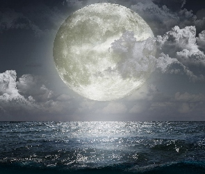 Chmury, Księżyc, Morze