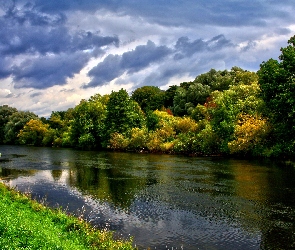 Rzeka, Jesień, Drzewa, Chmury, Kolorowe