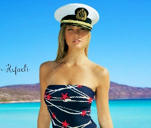 Bar Refaeli, Czapka