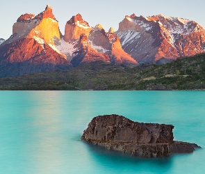 Patagonia, Góry, Chile, Jezioro, Masyw, Park Narodowy Torres del Paine, Torres del Paine, Kordyliery