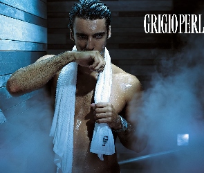 Giorgio Perla, ręcznik, sauna, mężczyzna