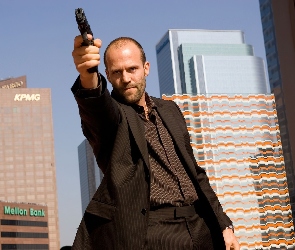 Wieżowce, Pistolet, Jason Statham